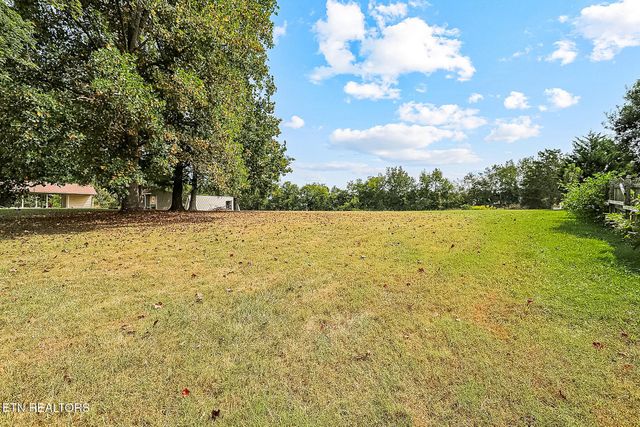 7518 Washington Pike, Corryton, TN 37721