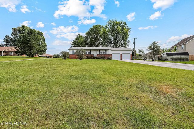 7518 Washington Pike, Corryton, TN 37721