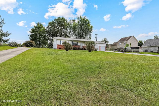 7518 Washington Pike, Corryton, TN 37721