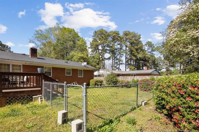 488 N Fayetteville Street, Parkton, NC 28371