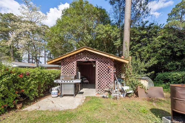 488 N Fayetteville Street, Parkton, NC 28371