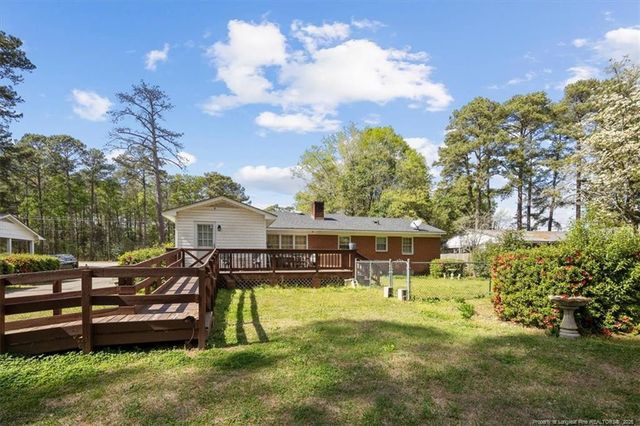 488 N Fayetteville Street, Parkton, NC 28371