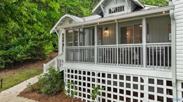 62 County Road 596, Leesburg, AL 35983