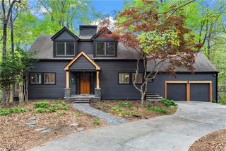 1890 Spalding Drive, Sandy Springs, GA 30350