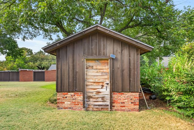 3608 Wooten Drive, Fort Worth, TX 76133