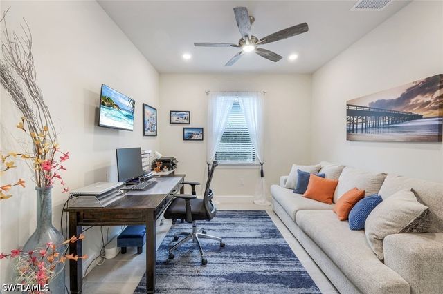19200 Aqua Shore DR, Fort Myers, FL 33913