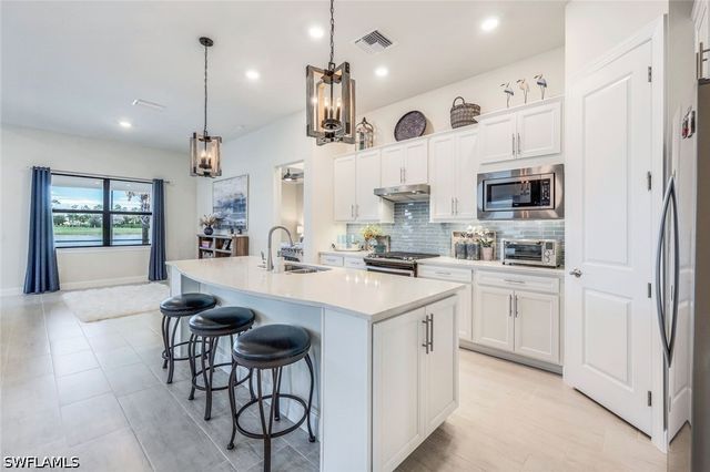 19200 Aqua Shore DR, Fort Myers, FL 33913