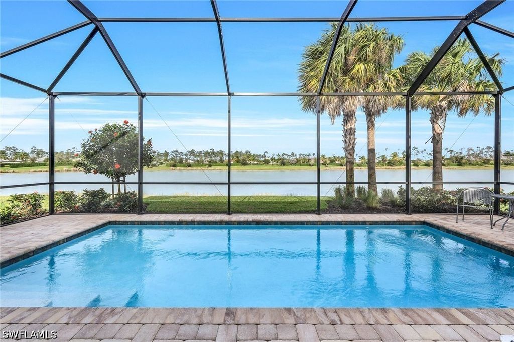 19200 Aqua Shore DR, Fort Myers, FL 33913