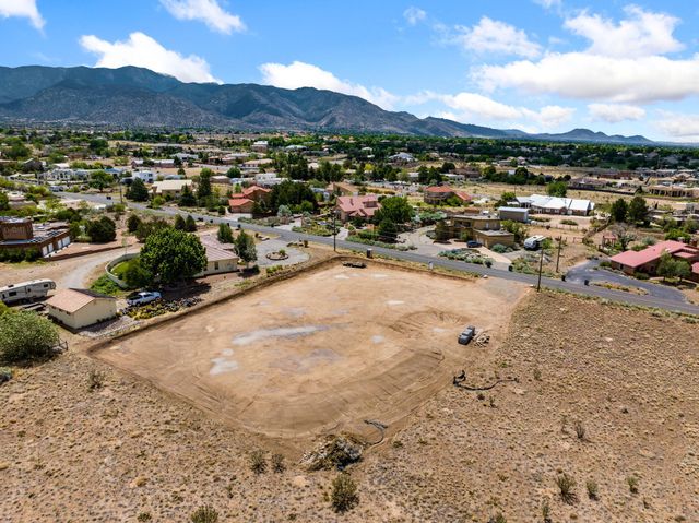 11407 San Rafael Avenue NE, Albuquerque, NM 87122