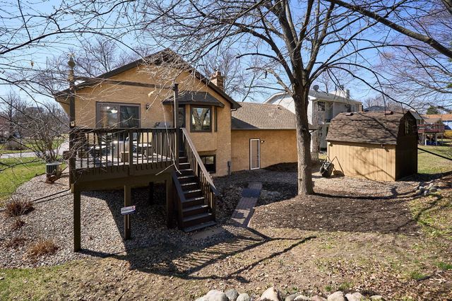 11230 48th Avenue N, Plymouth, MN 55442