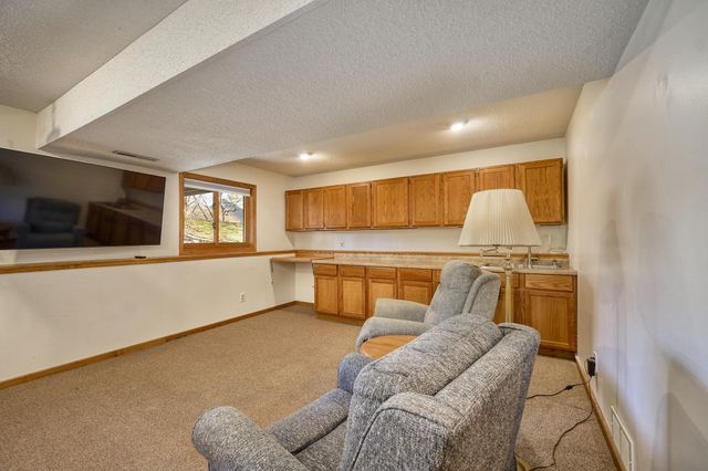 11230 48th Avenue N, Plymouth, MN 55442