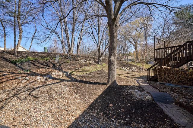 11230 48th Avenue N, Plymouth, MN 55442