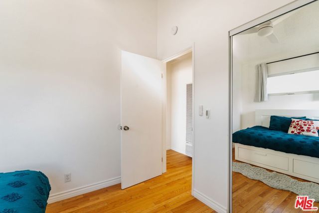 746 N Dillon Street, Los Angeles, CA 90026