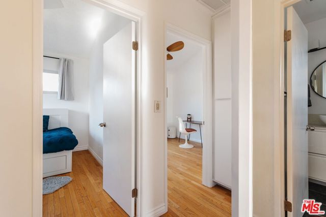 746 N Dillon Street, Los Angeles, CA 90026