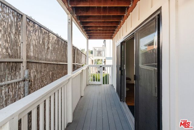 746 N Dillon Street, Los Angeles, CA 90026