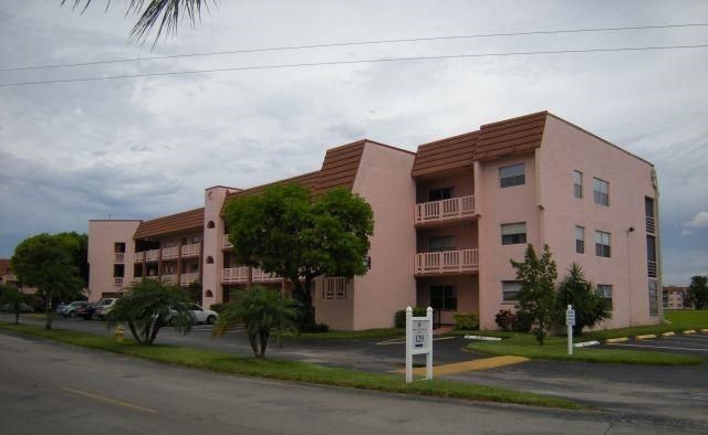 9481 Sunrise Lakes Boulevard 310, Sunrise, FL 33322