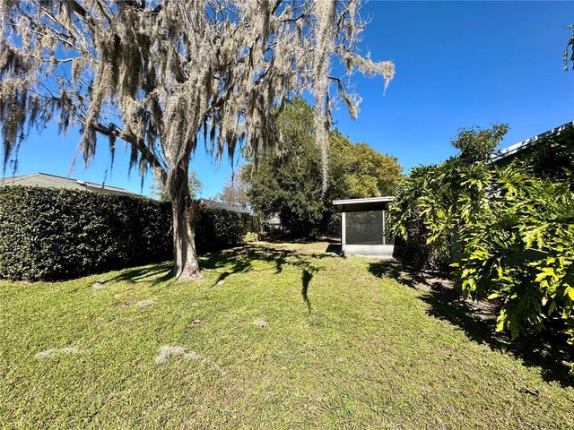 1831 TWISTING LANE, Wesley Chapel, FL 33543