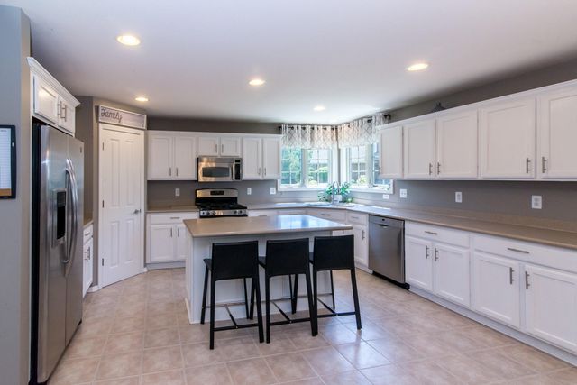 1241 Bicentennial Parkway, Pittsfield Charter Twp, MI 48108