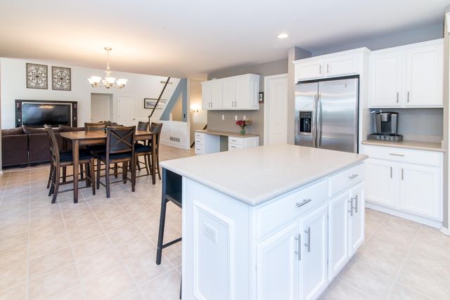 1241 Bicentennial Parkway, Pittsfield Charter Twp, MI 48108