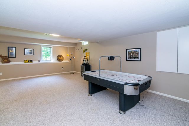 1241 Bicentennial Parkway, Pittsfield Charter Twp, MI 48108