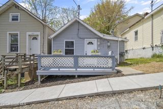 821 7th Street, Rensselaer, NY 12144