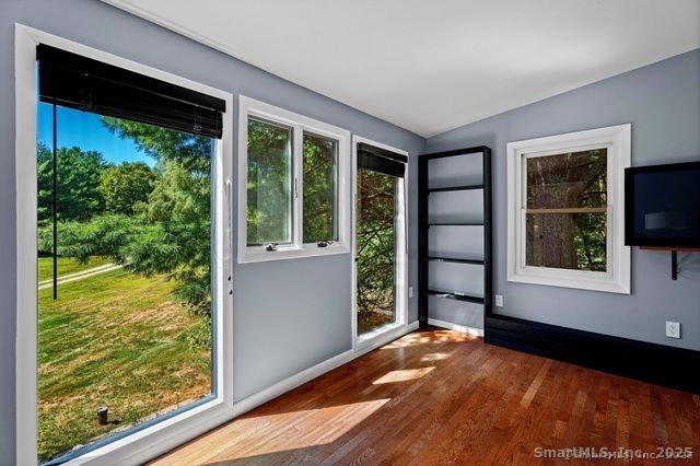 564 Hubbard Road, Killingly, CT 06239