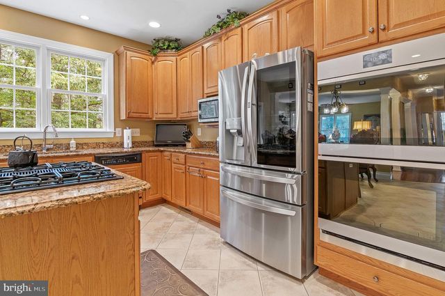 1536 WINFIELDS LN, Gambrills, MD 21054