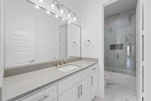 1320 Compton Street, Dallas, TX 75203