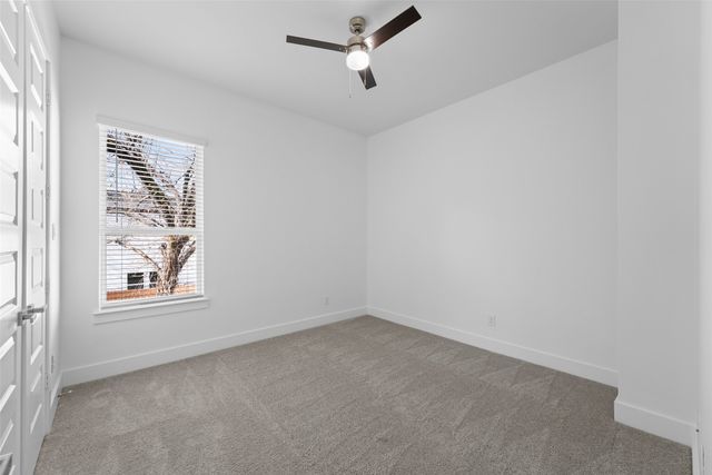 1320 Compton Street, Dallas, TX 75203