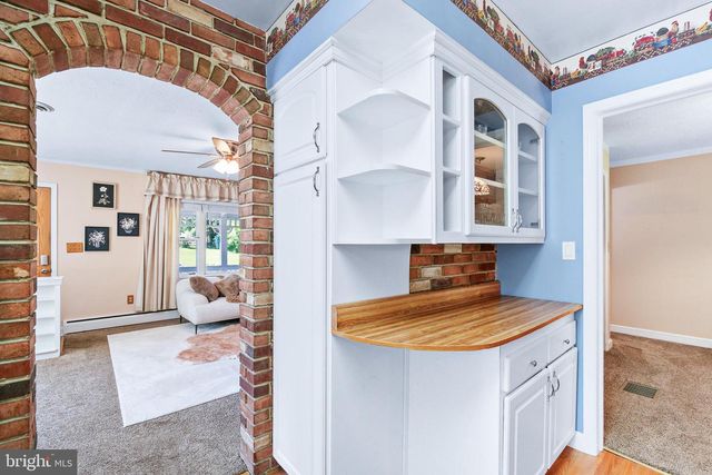 25701 WRIGHT RD, Damascus, MD 20872