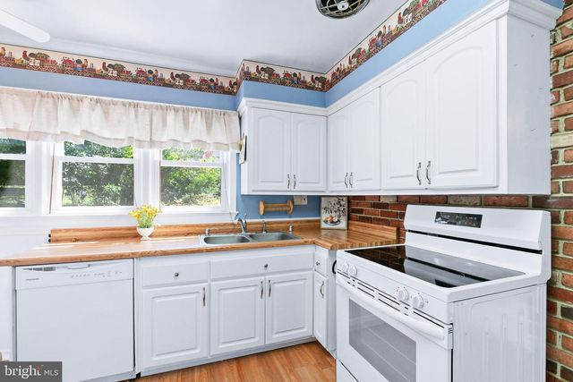 25701 WRIGHT RD, Damascus, MD 20872