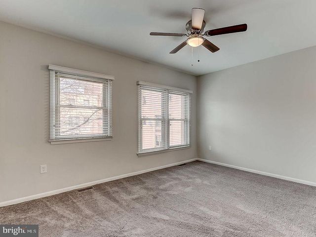 136 WELCOME ALY, Baltimore, MD 21201