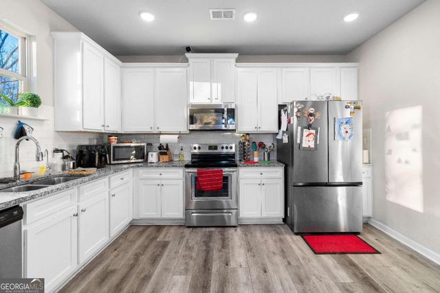 201 Mcginnis Circle, Calhoun, GA 30701