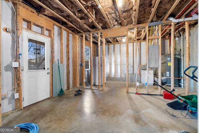 201 Mcginnis Circle, Calhoun, GA 30701