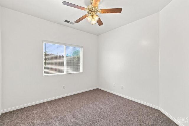 6605 Chinook Falls Drive, Bakersfield, CA 93312