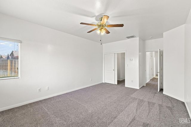 6605 Chinook Falls Drive, Bakersfield, CA 93312