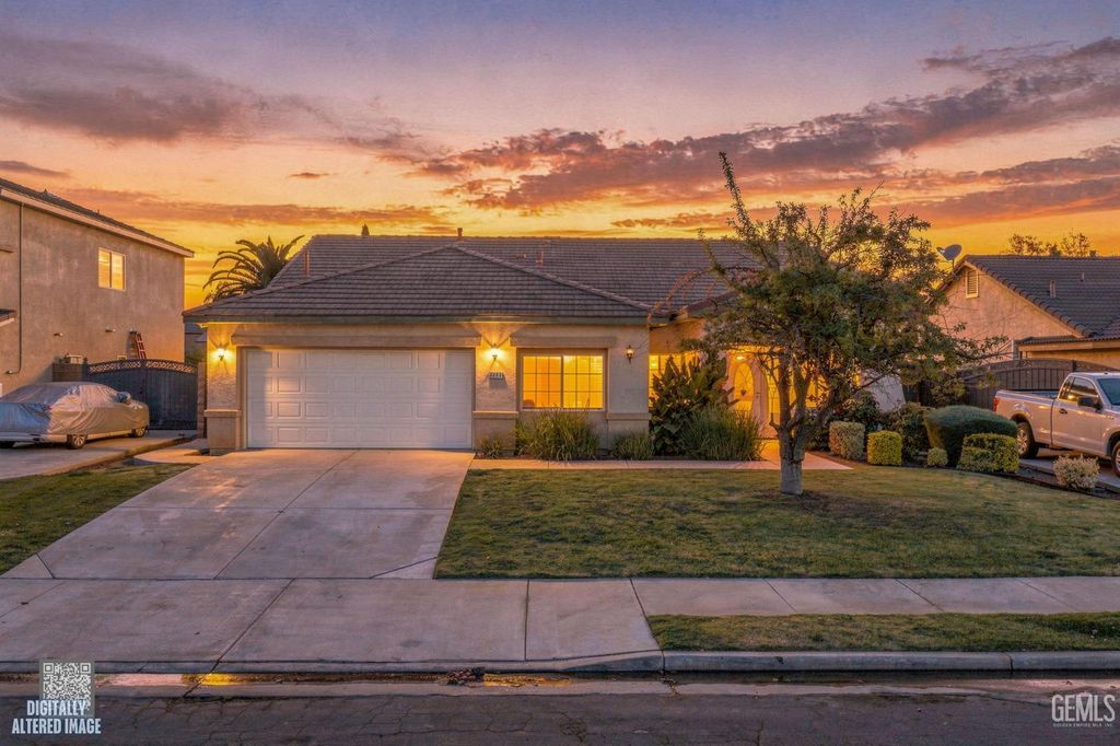 6605 Chinook Falls Drive, Bakersfield, CA 93312