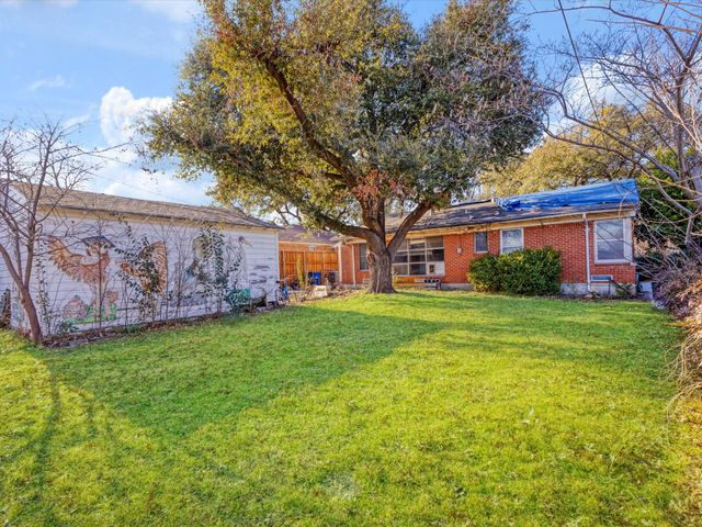 6718 Hialeah Drive, Dallas, TX 75214