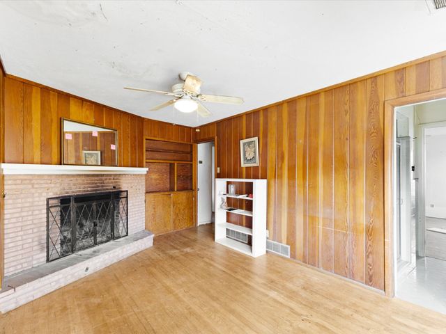 6718 Hialeah Drive, Dallas, TX 75214