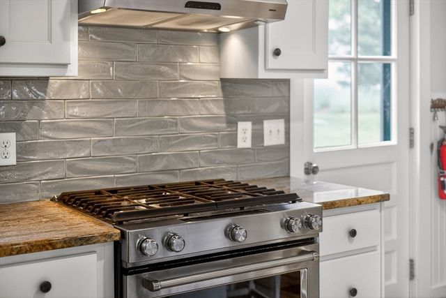 370 Main Street, Dennis, MA 02660