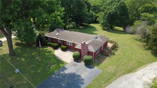 1728 S Berry Road, Independence, MO 64057