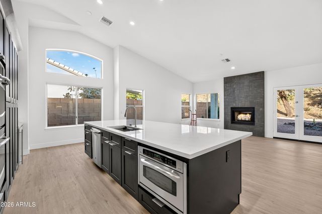 16651 S 18TH Way, Phoenix, AZ 85048