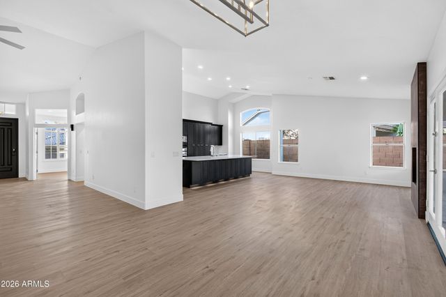 16651 S 18TH Way, Phoenix, AZ 85048