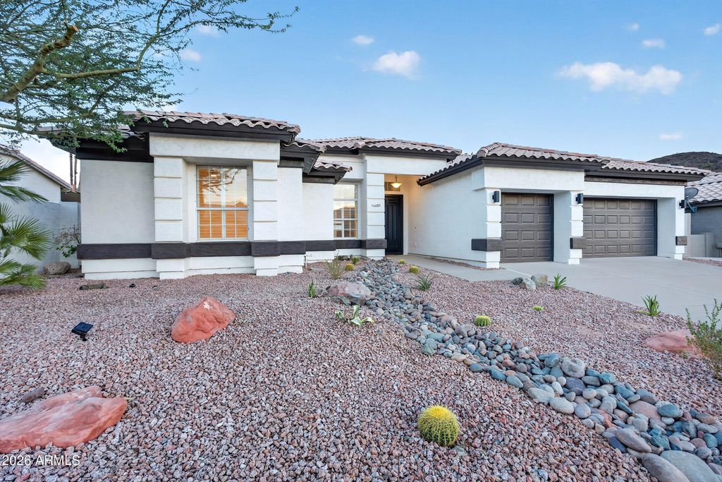 16651 S 18TH Way, Phoenix, AZ 85048 — photo 2