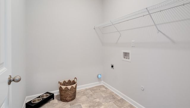 60 BURR OAK CV, Oakland, TN 38060