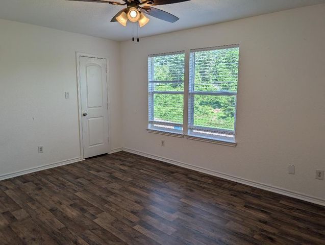 16729 Meadowcroft, Montgomery, TX 77316