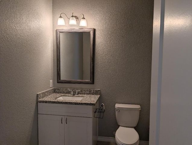 16729 Meadowcroft, Montgomery, TX 77316