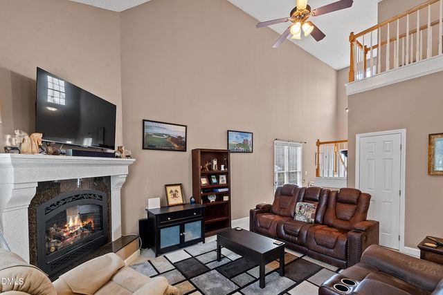 1916 Spanish Bay Court, Raleigh, NC 27604