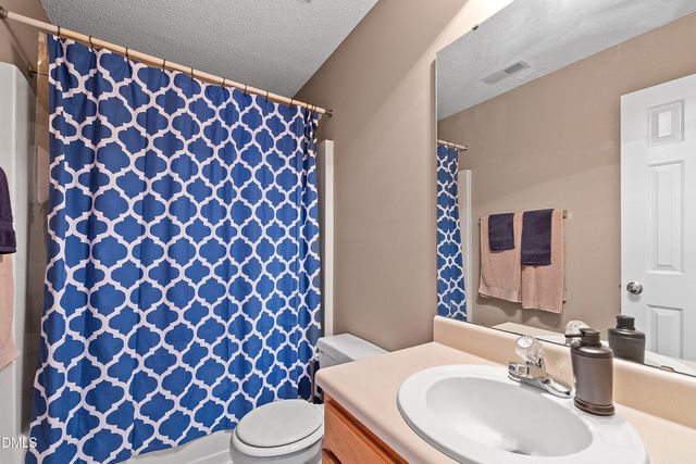 1916 Spanish Bay Court, Raleigh, NC 27604