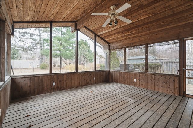 3831 Tomahawk Trail SE, Cedar Rapids, IA 52403